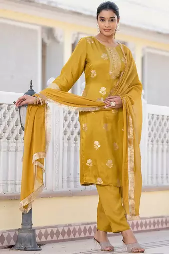 Regular Chanderi Silk Kurta with Trouser & Dupatta
