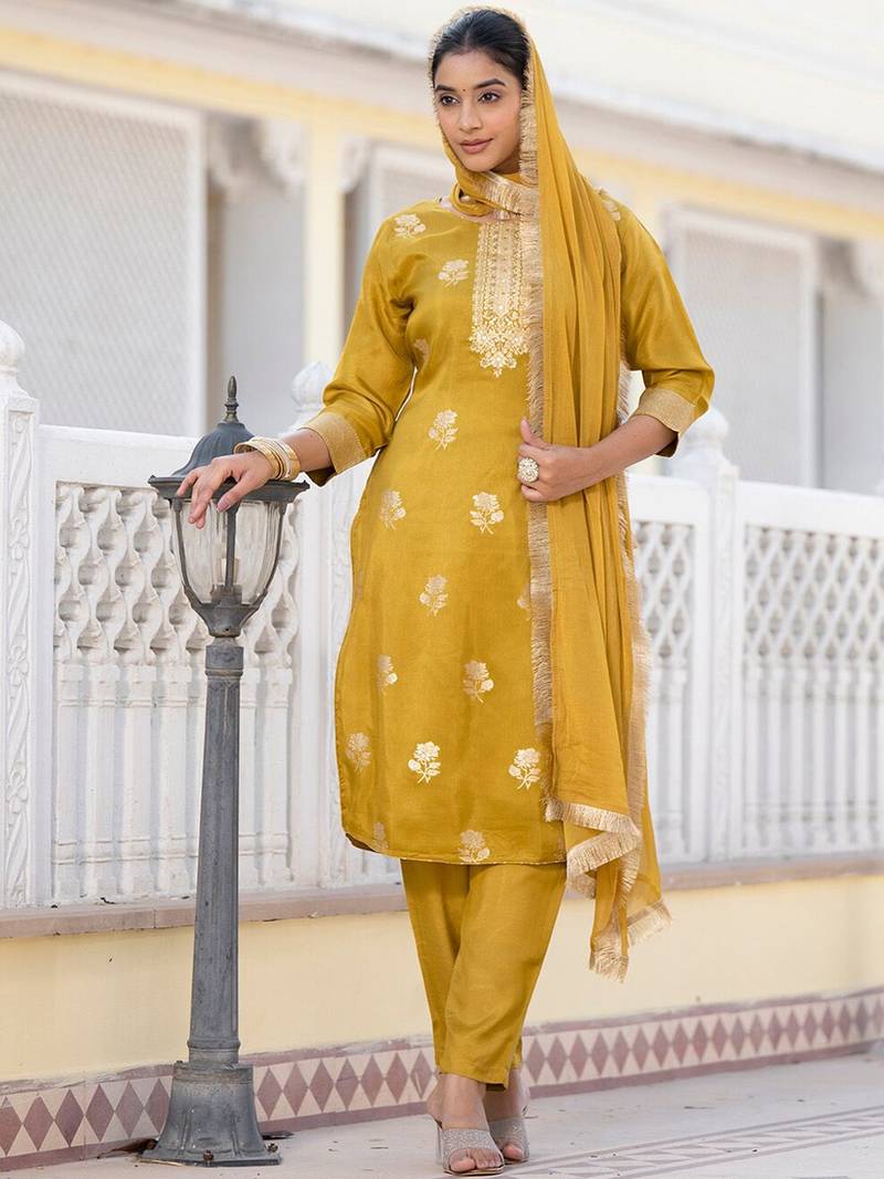Regular Chanderi Silk Kurta with Trouser & Dupatta