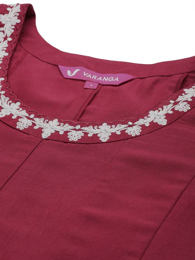 Women Embroidered Thread Work Anarkali Kurta with Trousers & With Dupatta