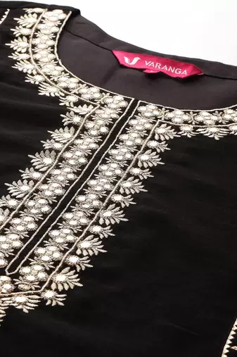 Ethnic Motifs Embroidered Zari Panelled Kurta With Trousers & Dupatta