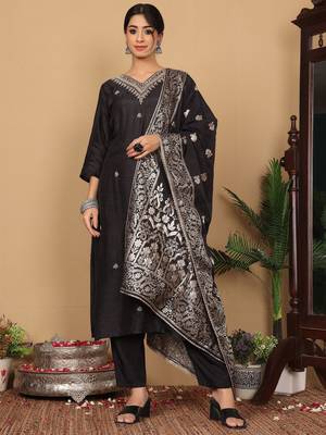 Ethnic Motifs Woven Design Zari Pure Silk Straight Kurta With Trouser & Dupatta 1