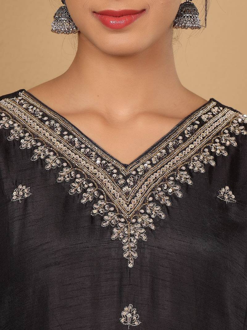 Ethnic Motifs Woven Design Zari Pure Silk Straight Kurta With Trouser & Dupatta