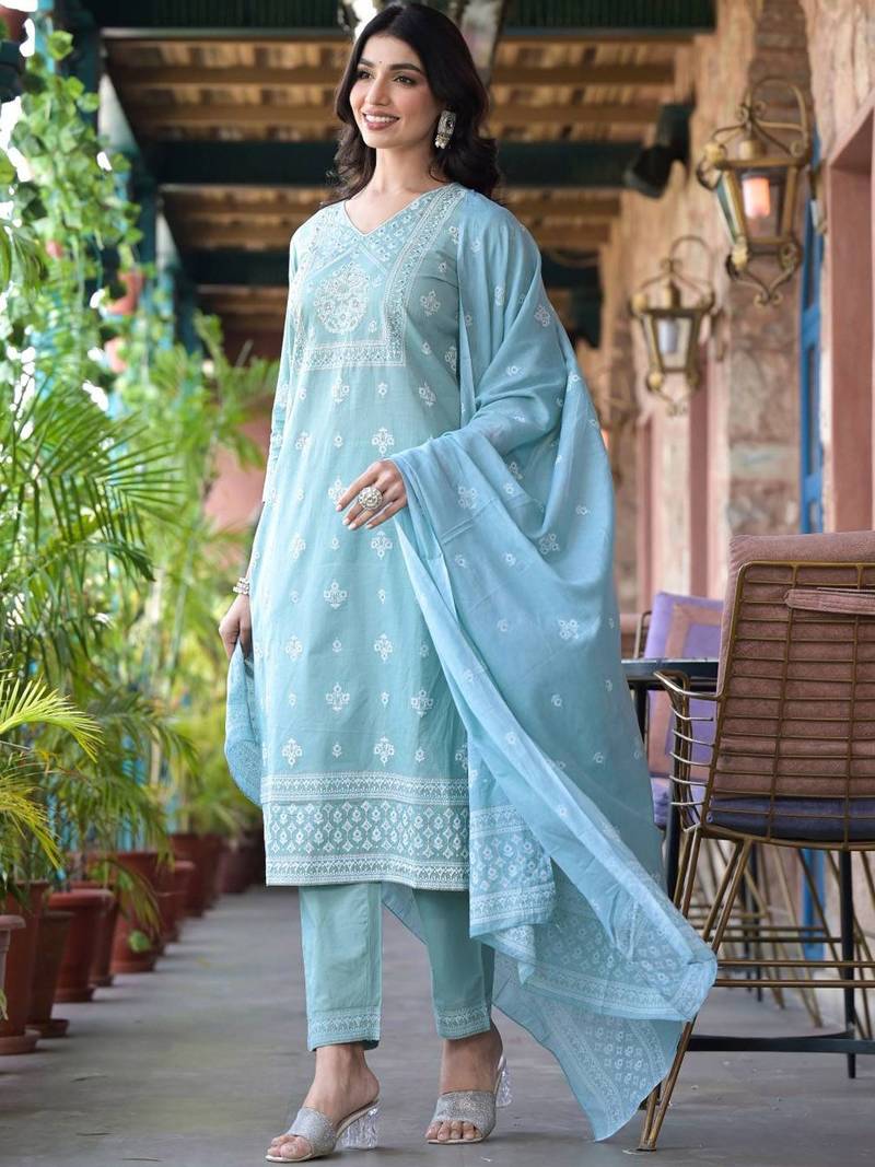 Floral Yoke Design Regular Mirror Work Pure Cotton Kurta with Trouser & Dupatta
