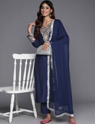 Floral Embroidered Thread Work Kurta with Trousers & Dupatta 8