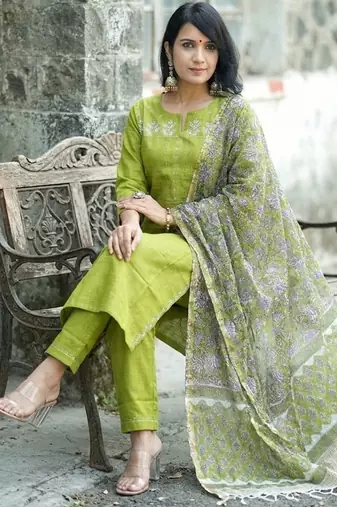 Beautiful mehendi green intricate thread embroidery khadi cotton straight kurta set with handblock kota doria dupatta