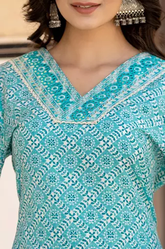 Ethnic Motifs Printed Regular Mirror Work Kurta with Trousers & With Dupatta