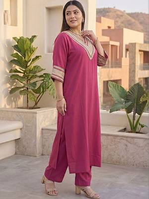 Women Ethnic Motifs Regular Thread Work Kurta with Trousers 2