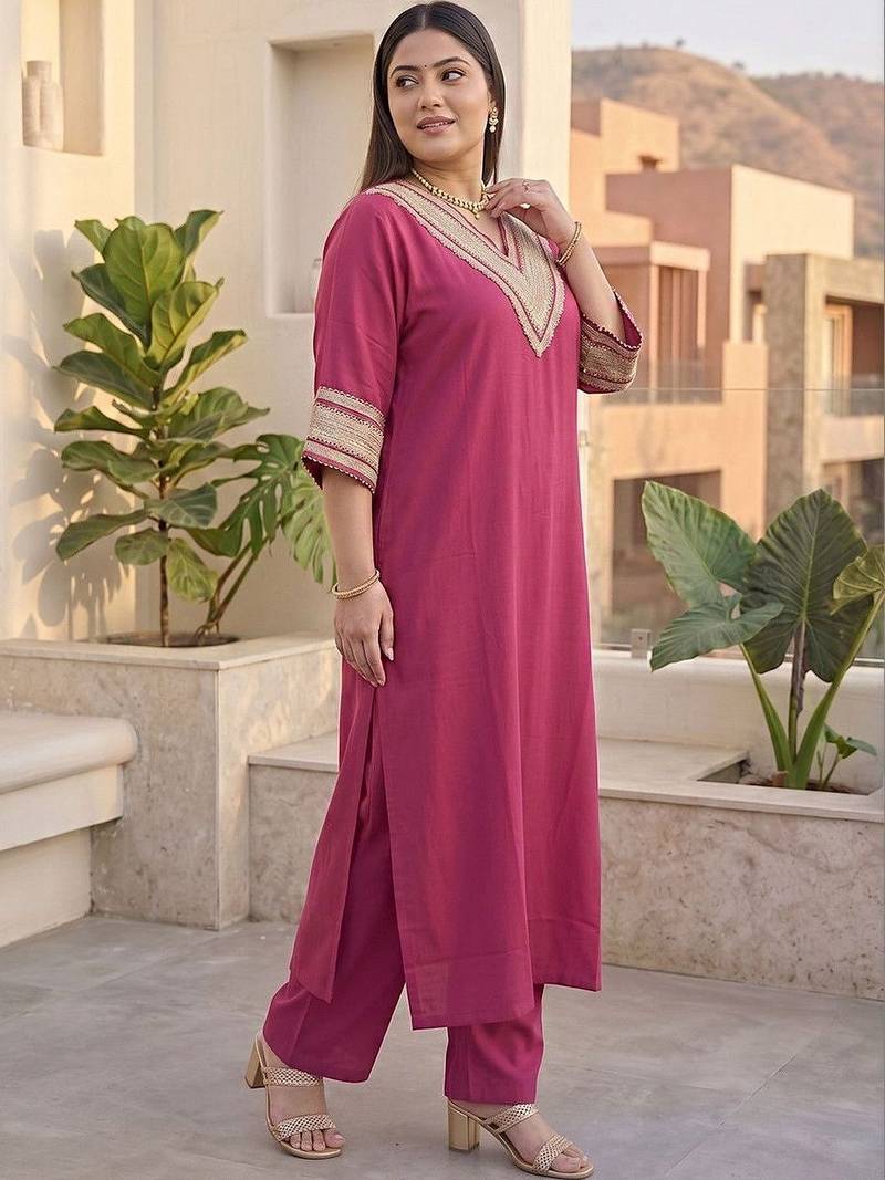 Women Ethnic Motifs Regular Thread Work Kurta with Trousers