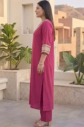 Women Ethnic Motifs Regular Thread Work Kurta with Trousers