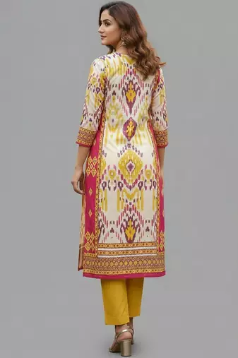 Women Ethnic Motifs Printed Regular Kurta with Trousers & With Dupatta