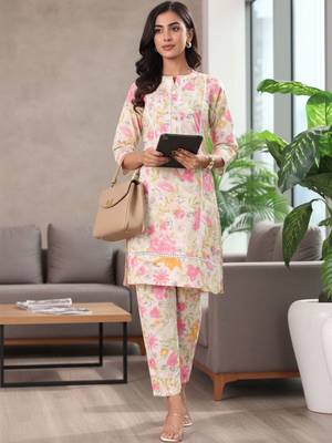 Women Floral Printed Regular Pure Cotton Kurta with Trousers 2