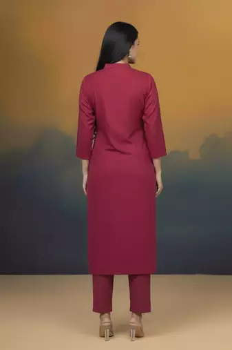 Women Regular Kurta with Trousers