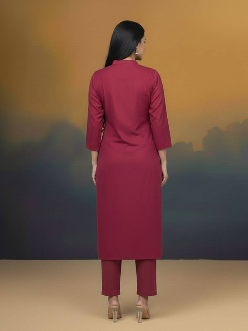 Women Regular Kurta with Trousers