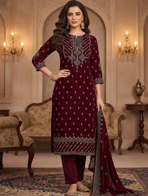 Women Ethnic Motifs Embroidered Regular Thread Work Velvet Kurta with Trousers & With Dupatta 1