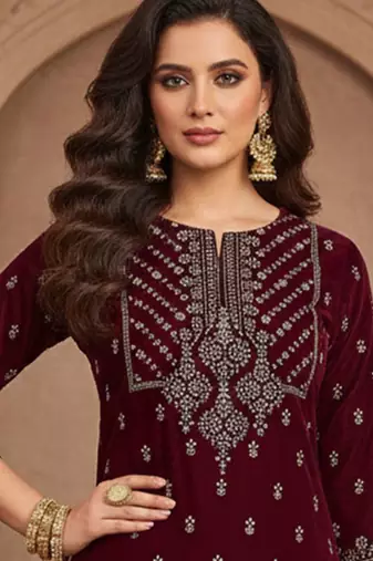 Women Ethnic Motifs Embroidered Regular Thread Work Velvet Kurta with Trousers & With Dupatta