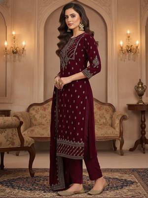 Women Ethnic Motifs Embroidered Regular Thread Work Velvet Kurta with Trousers & With Dupatta 3