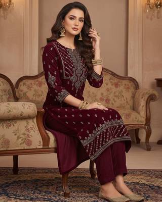 Women Ethnic Motifs Embroidered Regular Thread Work Velvet Kurta with Trousers & With Dupatta 7