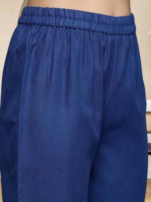 Women V-Neck A-Line Kurta With Trouser 3