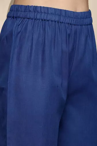 Women V-Neck A-Line Kurta With Trouser