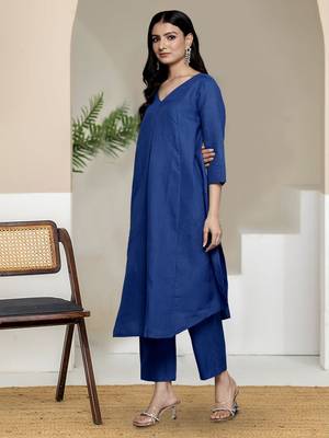 Women V-Neck A-Line Kurta With Trouser 5