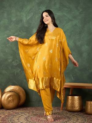 Women Ethnic Motifs Printed Kaftan Kurta with Churidar 3