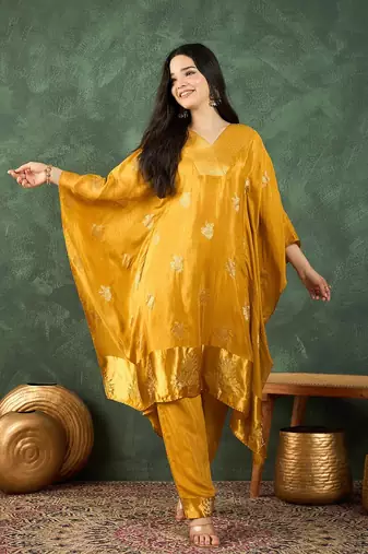 Women Ethnic Motifs Printed Kaftan Kurta with Churidar