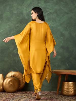 Women Ethnic Motifs Printed Kaftan Kurta with Churidar 6