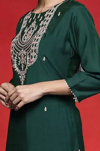 Women Ethnic Motifs Embroidered Regular Kurta with Trousers & Dupatta