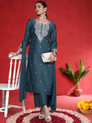 Ethnic Motifs Embroidered Sequinned Straight Kurta With Trousers & Dupatta 6