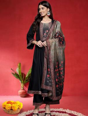 Floral Yoke Design Empire Sequinned Anarkali Kurta With Trouser And Dupatta 1