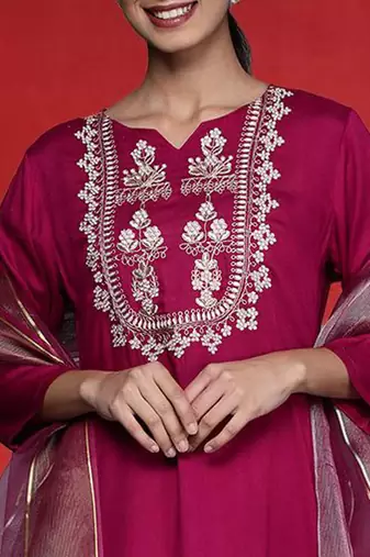 Women Ethnic Motifs Embroidered Kurta with Trouser & Dupatta