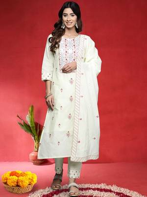 Women Ethnic Motifs Embroidered Pure Cotton Kurta with Trouser & Dupatta 1