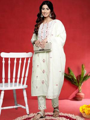 Women Ethnic Motifs Embroidered Pure Cotton Kurta with Trouser & Dupatta 6
