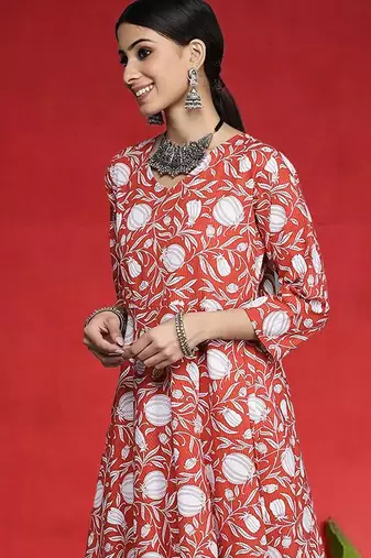 Women Floral Printed Anakali Pure Cotton Kurta with Trousers & Dupatta