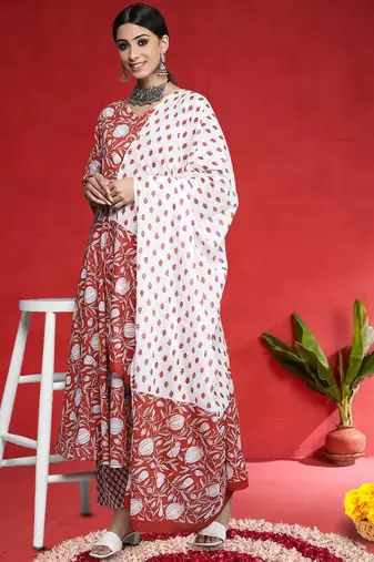 Women Floral Printed Anakali Pure Cotton Kurta with Trousers & Dupatta