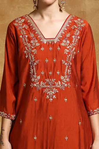 Floral Embroidered V- Neck Straight Kurta With Trousers & Dupatta