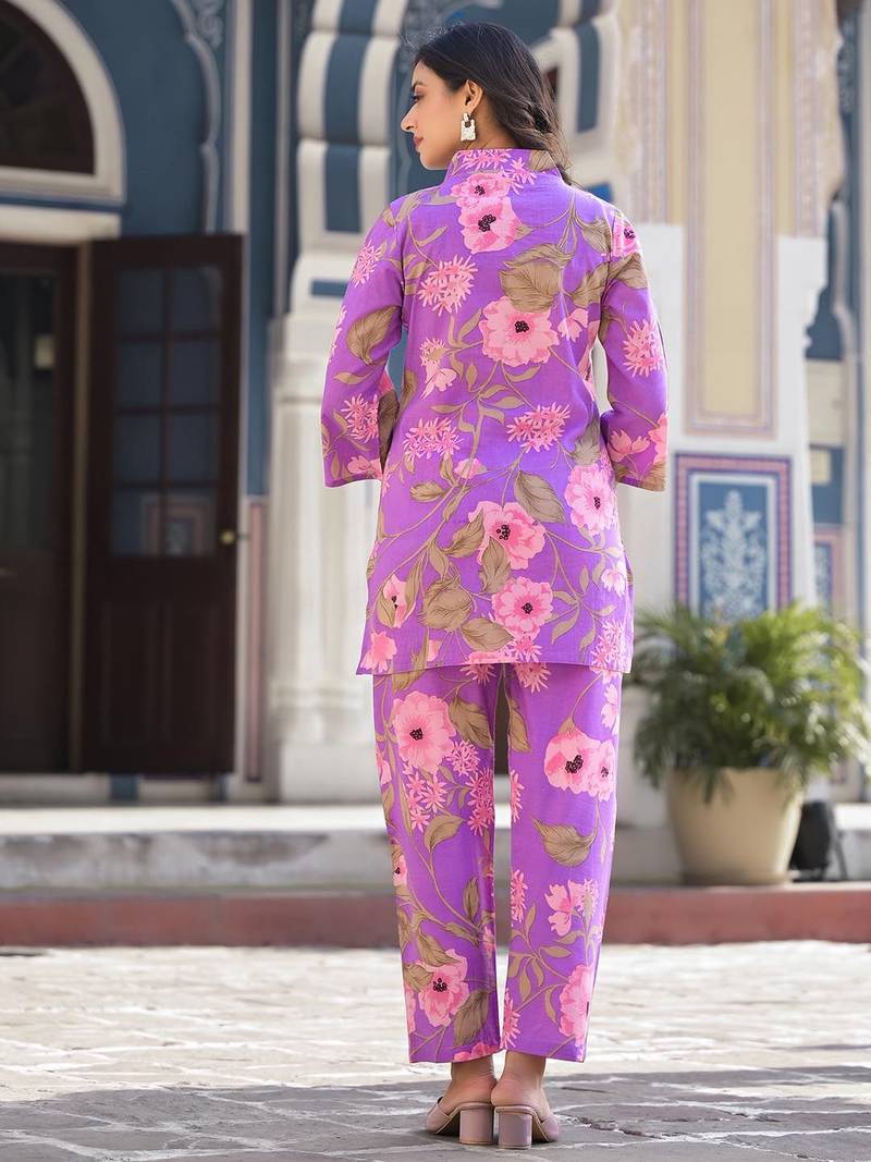 Lavendar Floral Printed Mandarin Collar Straight Pure Cotton Kurta With Trousers