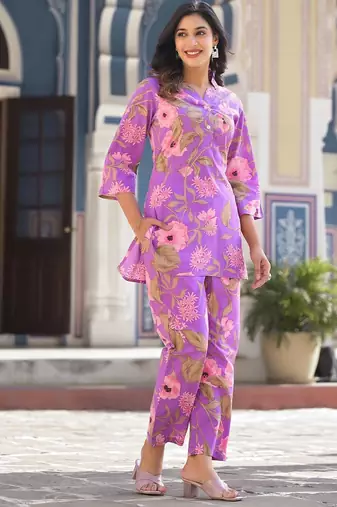 Lavendar Floral Printed Mandarin Collar Straight Pure Cotton Kurta With Trousers