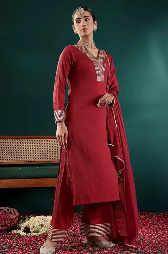 Maroon V-Neck Regular Gotta Patti Silk Crepe Kurta With Trouser With Dupatta