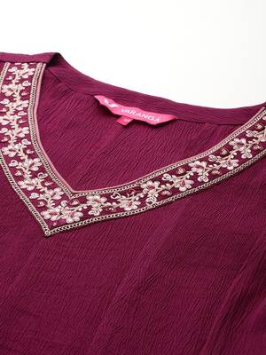 Floral Yoke Design Zari Pleated Kurta With Trousers & Dupatta 4