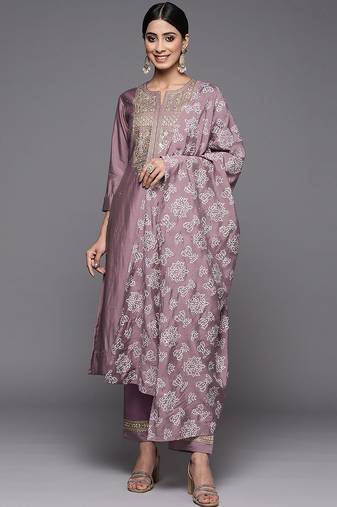 Ethnic Motifs Yoke Design Regular Sequinned Kurta with Trousers & With Dupatta