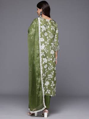 Women Floral Printed Regular Thread Work Pure Silk Kurta With Trousers & Dupatta 7