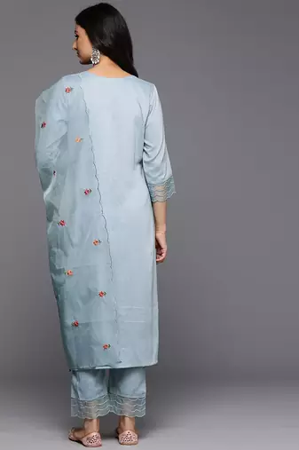 Floral Embroidered Thread Work Kurta With Trousers & Dupatta