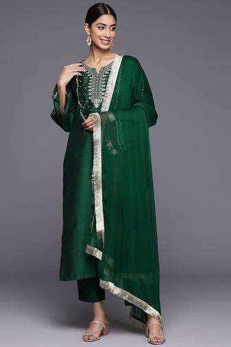 Ethnic Motifs Printed Regular Sequinned Kurta with Trousers & With Dupatta