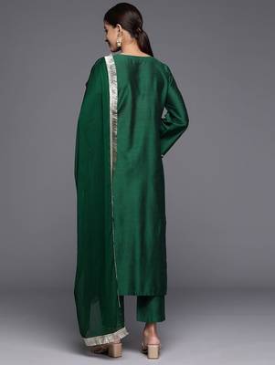 Ethnic Motifs Printed Regular Sequinned Kurta with Trousers & With Dupatta 6