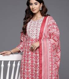Women Ethnic Motifs Printed Regular Thread Work Kurta with Trousers & With Dupatta