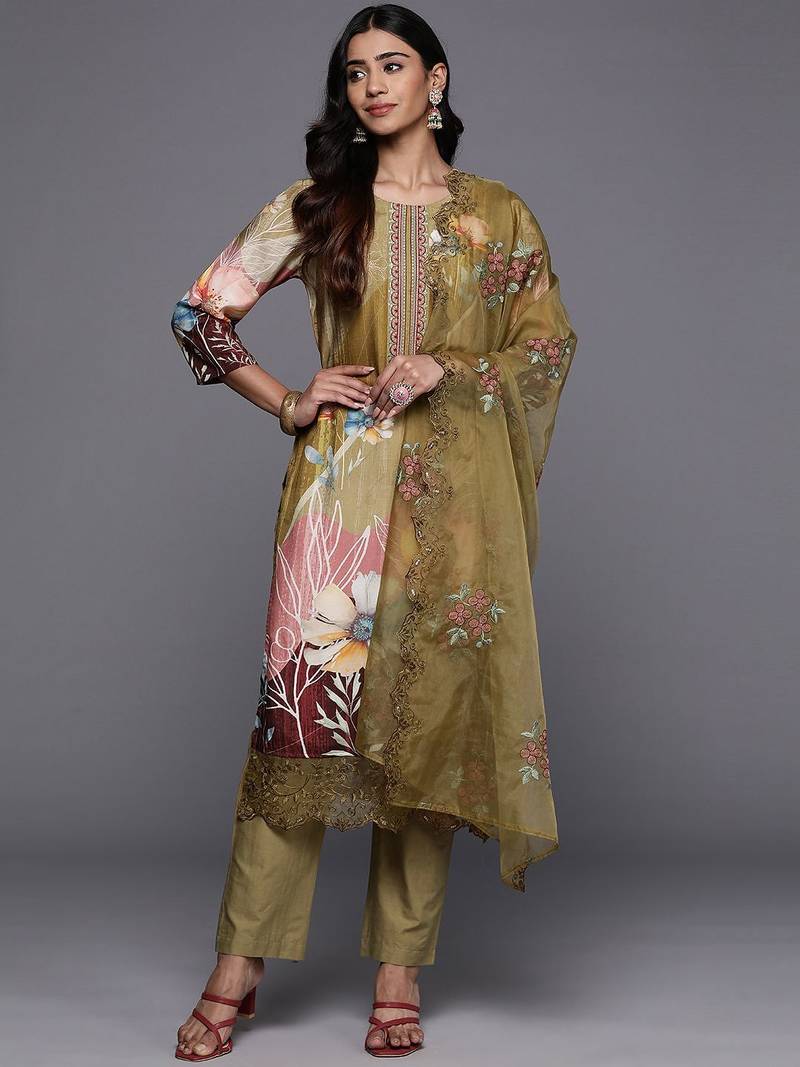 Floral Printed Regular Thread Work Pure Silk Kurta with Trousers & Dupatta