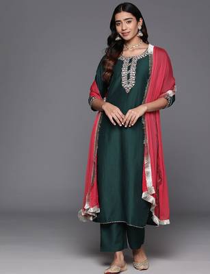 Embroidered Regular Gotta Patti Kurta with Trousers & Dupatta 5