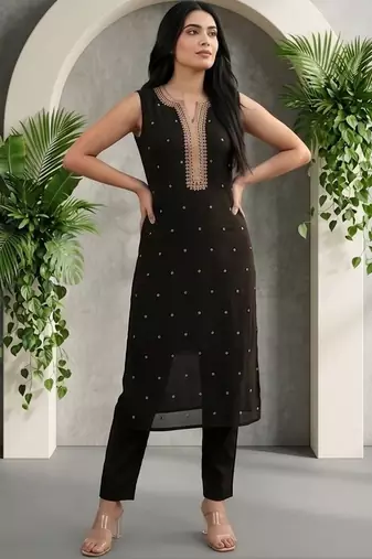 Women Ethnic Motifs Embroidered Regular Sequinned Kurta with Trousers