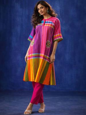 Women Regular Kurta with Trousers 1